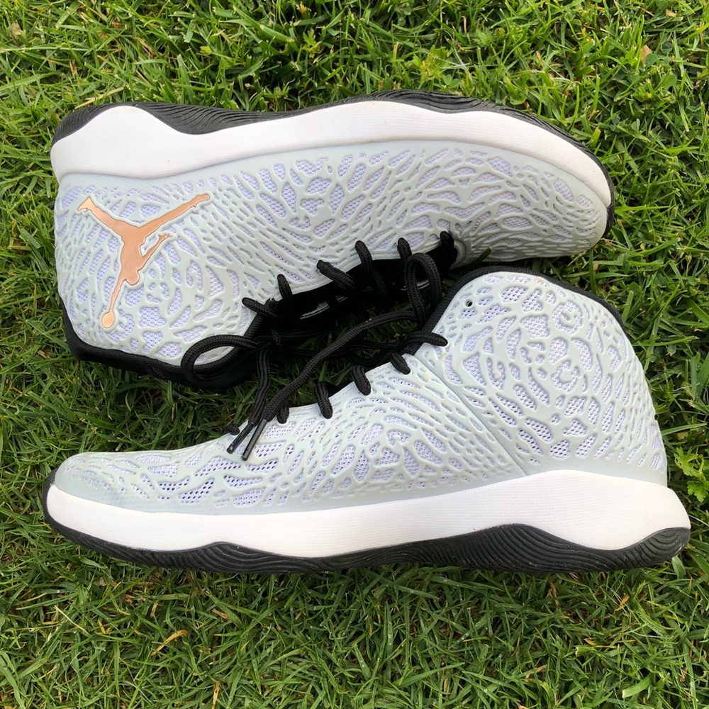 ❌SOLD❌MENS JORDANS ULTRAFLY JIMMY BUTLER - Picture 2 of 8